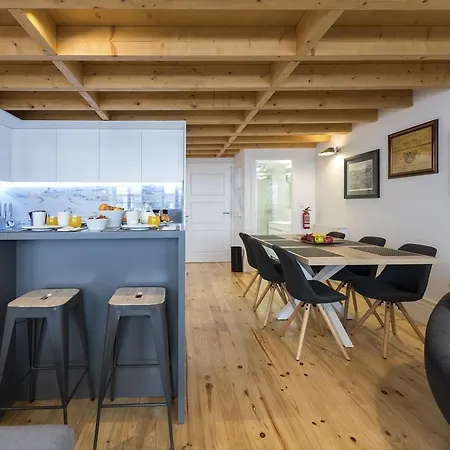 Lovelystay-Modern Loft City Center Porto Exterior photo