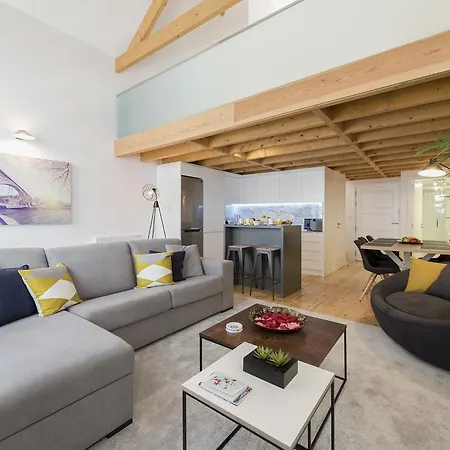 Lovelystay-Modern Loft City Center Porto Exterior photo